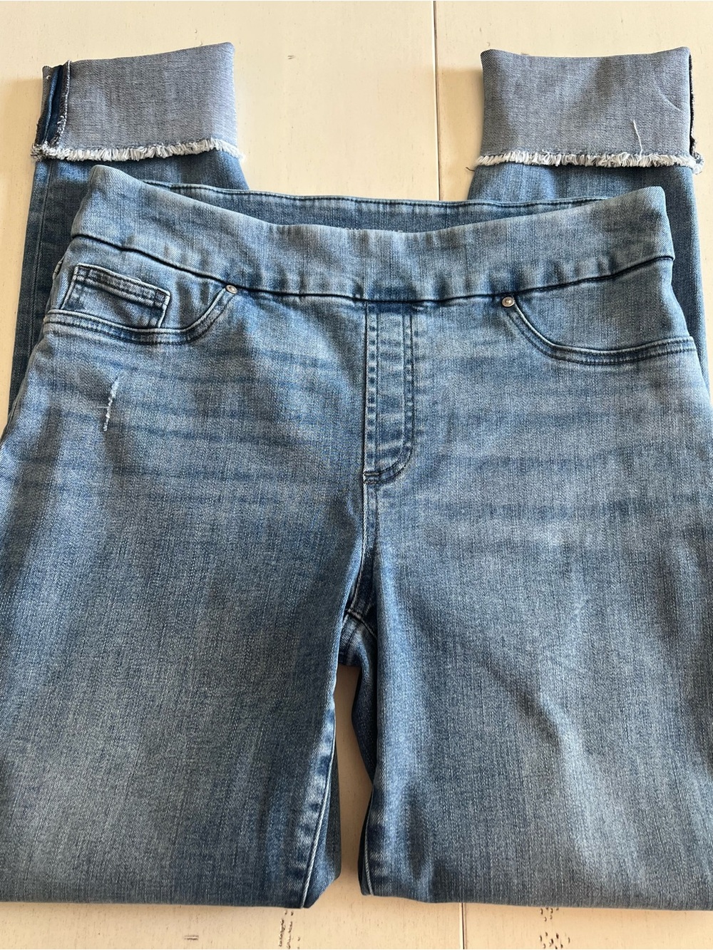 Chico's Light Blue Stretch Denim Jeggings with Frayed Hem 6 Tall
